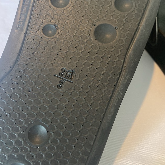 P448 Slides - Picture 4 of 4